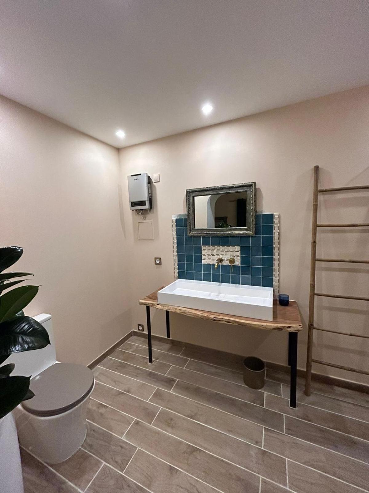 Residence Gabrielle Le Cannet Des Maures Εξωτερικό φωτογραφία